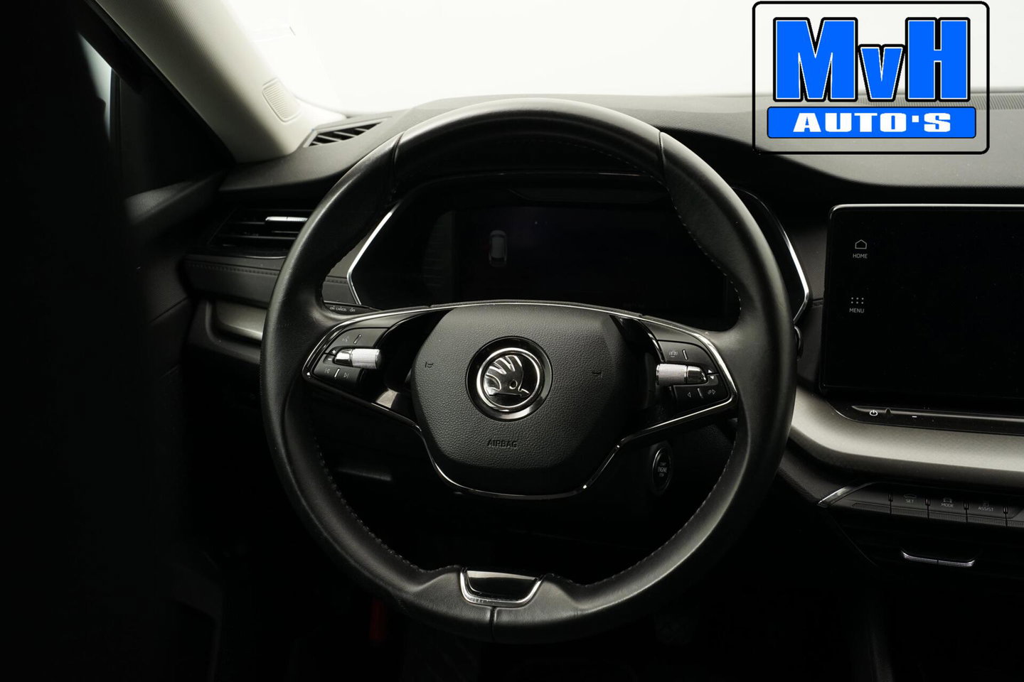 Škoda Octavia Combi 1.0 TSI Business Edition|VIRTUAL|LED|NAP