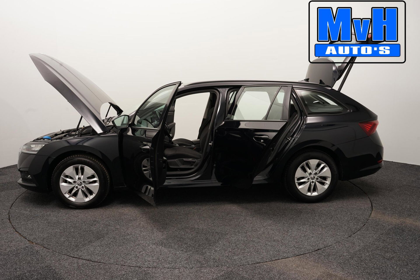 Škoda Octavia Combi 1.0 TSI Business Edition|VIRTUAL|LED|NAP