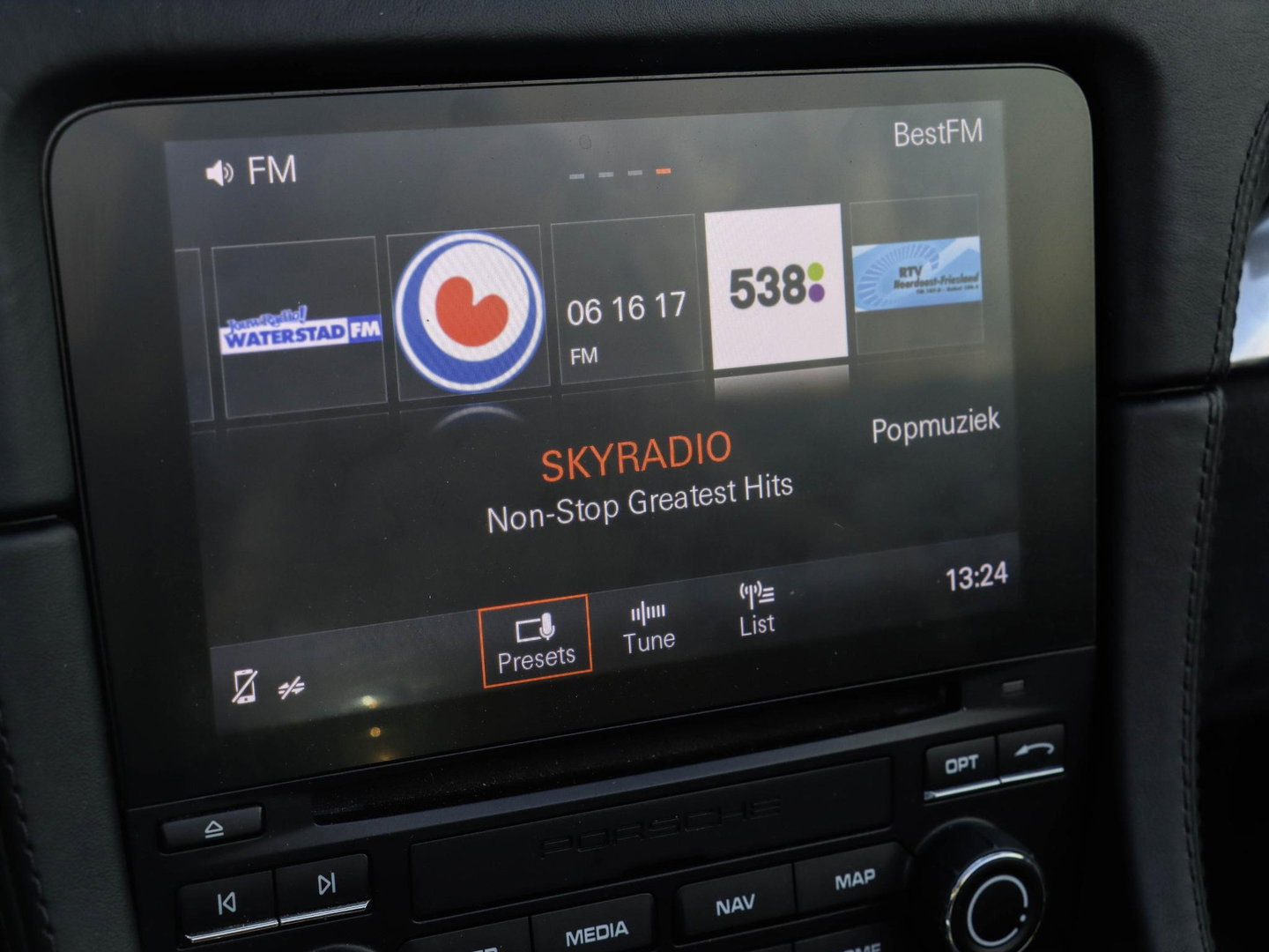 Porsche 718 Boxster GTS 2.5 PDK 366PK SportChrono Bose Sportuitlaat Alcantara