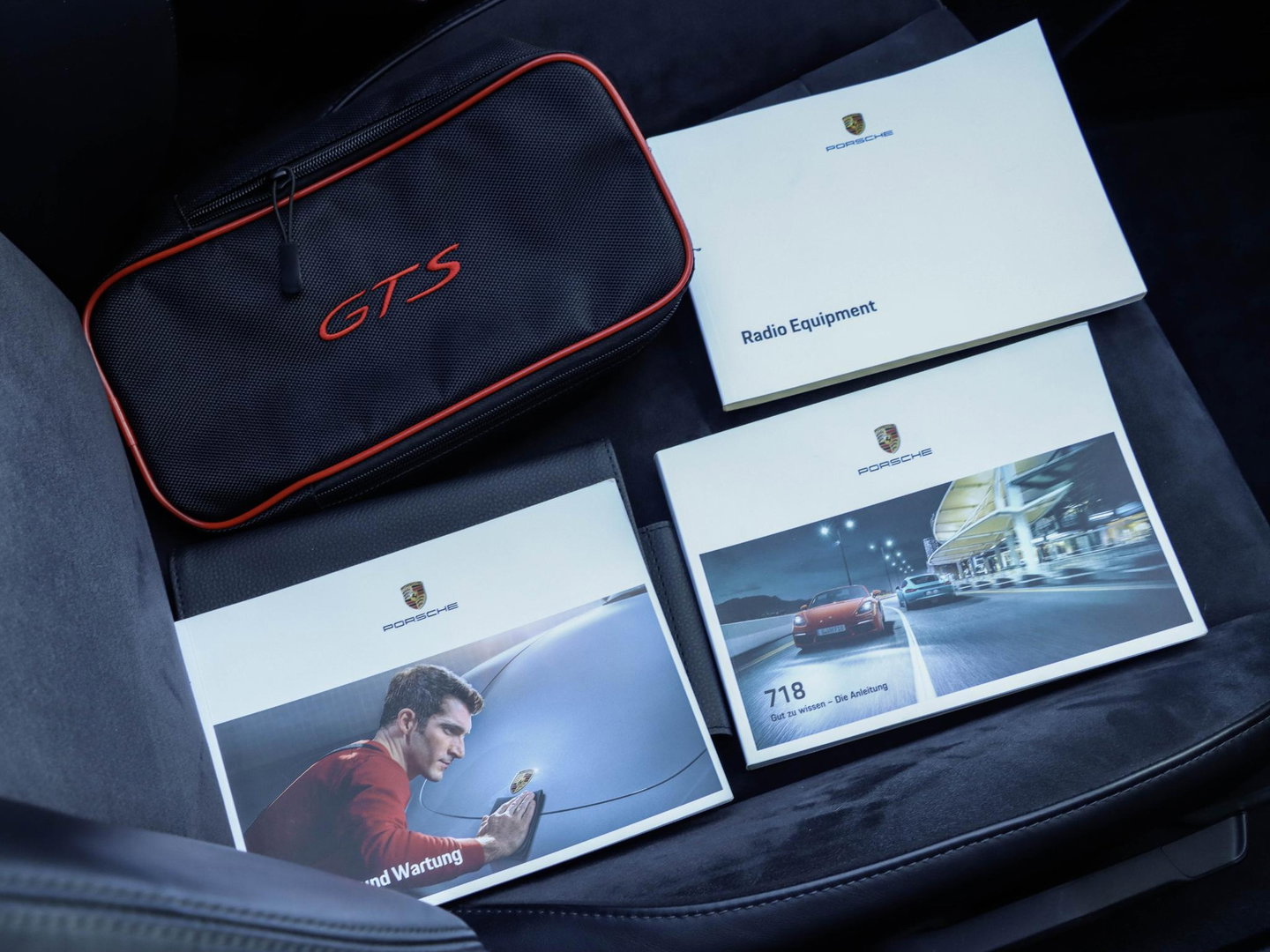 Porsche 718 Boxster GTS 2.5 PDK 366PK SportChrono Bose Sportuitlaat Alcantara