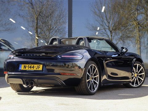 Porsche 718 Boxster GTS 2.5 PDK 366PK SportChrono Bose Sportuitlaat Alcantara