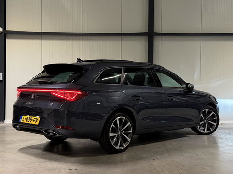 SEAT Leon Sportstourer Seat Leon 1.4 TSI eHybrid PHEV FR Pano Stoelverwarming Sfeer