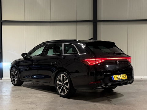 SEAT Leon Sportstourer Seat Leon 1.5 eTSI FR 150PK Virtual Sfeer Trekhaak Carplay