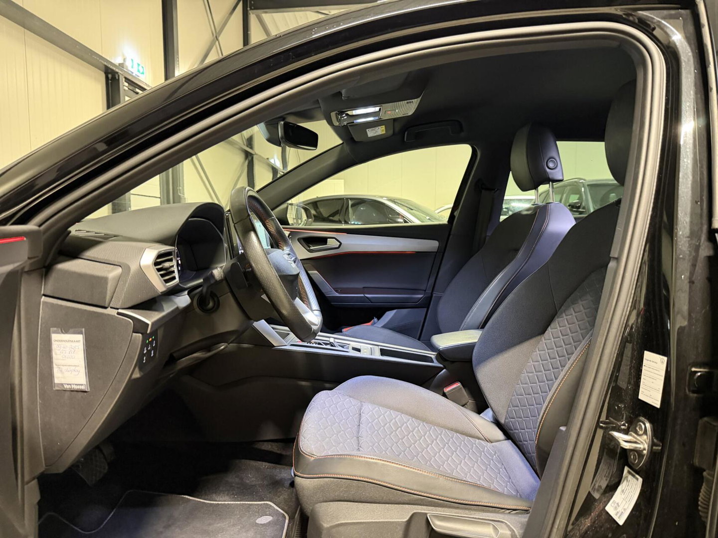 SEAT Leon Sportstourer Seat Leon 1.5 eTSI FR 150PK Virtual Sfeer Trekhaak Carplay