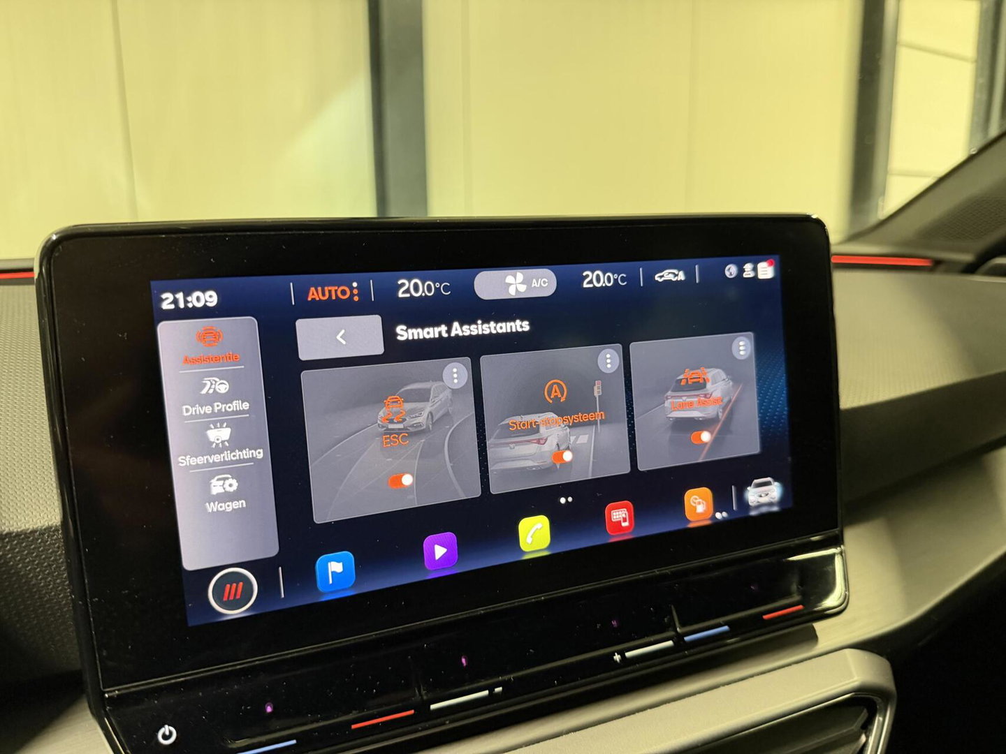 SEAT Leon Sportstourer Seat Leon 1.5 eTSI FR 150PK Virtual Sfeer Trekhaak Carplay