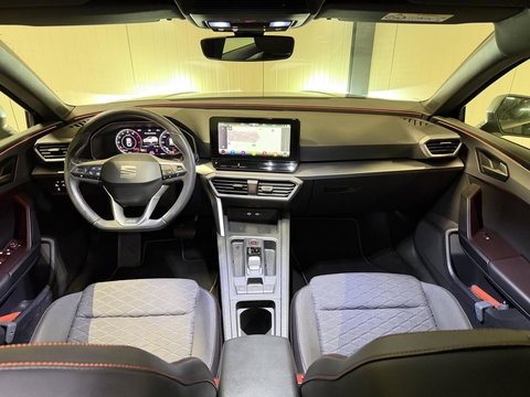 SEAT Leon Sportstourer Seat Leon 1.5 eTSI FR 150PK Virtual Sfeer Trekhaak Carplay