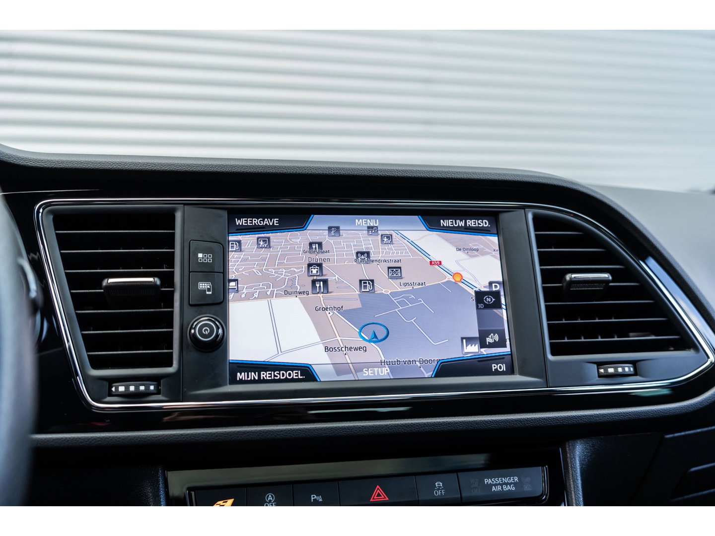 SEAT Leon ST 2.0 TSI CUPRA 300 4DRIVE PANO BEATS CAMERA DAB+