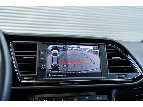 SEAT Leon ST 2.0 TSI CUPRA 300 4DRIVE PANO BEATS CAMERA DAB+