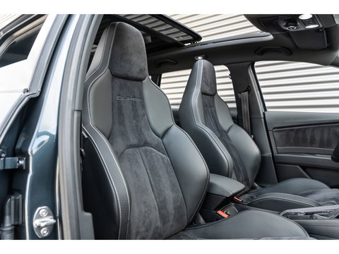 SEAT Leon ST 2.0 TSI CUPRA 300 4DRIVE PANO BEATS CAMERA DAB+