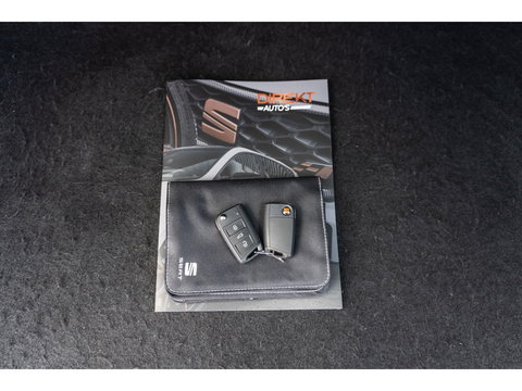 SEAT Leon ST 2.0 TSI CUPRA 300 4DRIVE PANO BEATS CAMERA DAB+