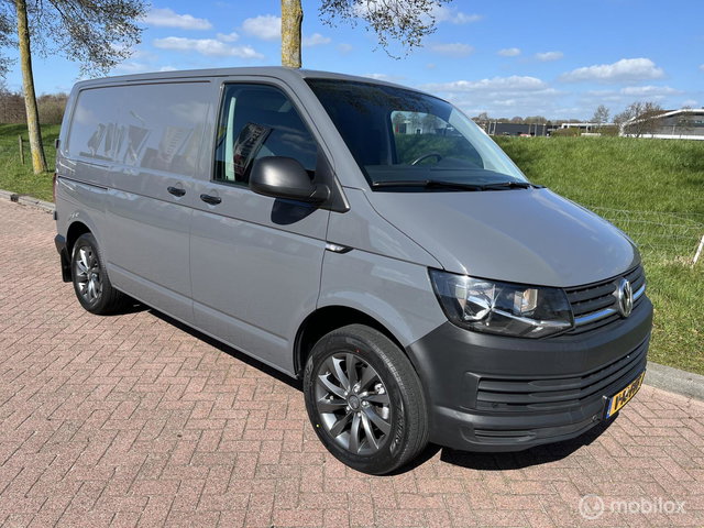 Volkswagen Transporter - 2.0 TSI Benzine + AC | All-in Prijs