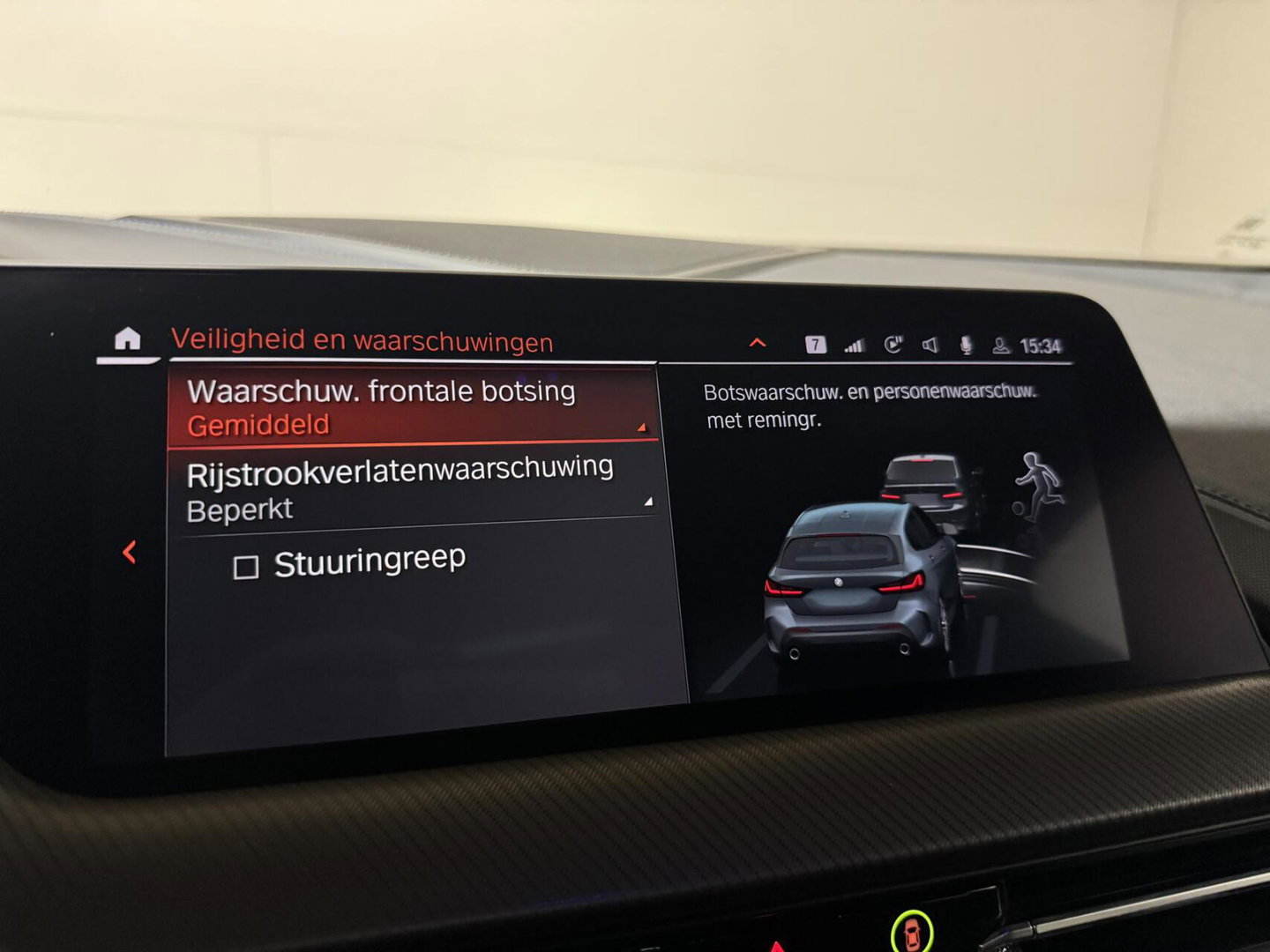 BMW 1 Serie 118i M-Sport Pano H/K Leer Sfeer Carplay NAP