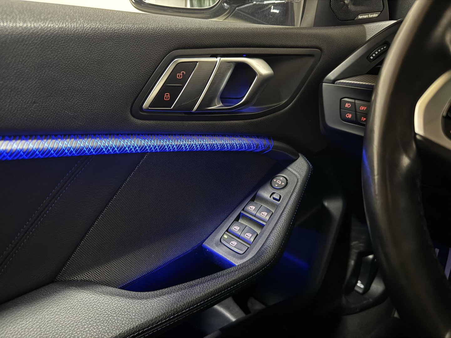 BMW 1 Serie 118i M-Sport Pano H/K Leer Sfeer Carplay NAP