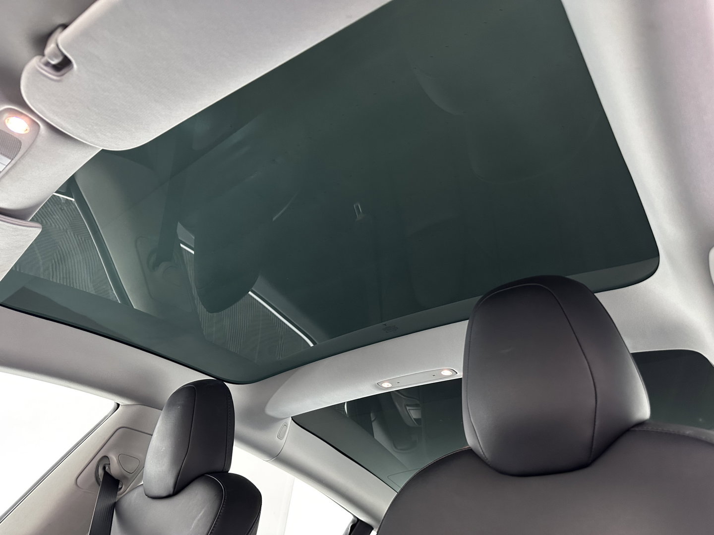 Tesla Model 3 Long Range AWD 75 kWh [ 3-Fase ] (INCL-BTW) Aut. *PANO | AUTOPILOT | LEATHER | KEYLESS | FULL-LED | MEMORY-PACK | TOPVIEW | DAB | CARPLAY | DIGI-COCKPIT | LANE-ASSIST | COMFORTSEATS | 19"ALU*