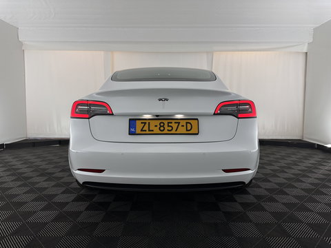 Tesla Model 3 Long Range AWD 75 kWh [ 3-Fase ] (INCL-BTW) Aut. *PANO | AUTOPILOT | LEATHER | KEYLESS | FULL-LED | MEMORY-PACK | TOPVIEW | DAB | CARPLAY | DIGI-COCKPIT | LANE-ASSIST | COMFORTSEATS | 19"ALU*