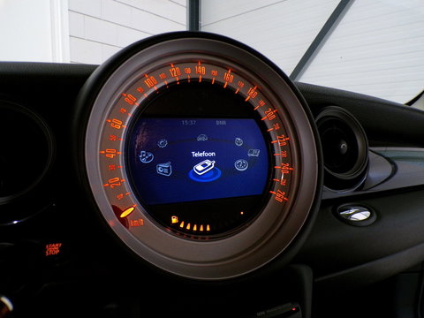 MINI Mini 1.6 Cooper S Pepper 184PK Xenon Bluetooth Navigatie Leer 17"Velgen Climatronic Cruise-control Garantie