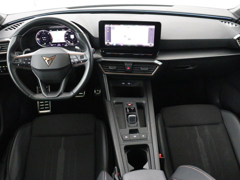 CUPRA Leon 1.4 eHybrid | SOH 90% | Carplay | Stoelverwarming | Adaptive cruise | Memory | Camera | Sfeerverlichting | Keyless | Sportstoelen | Navigatie | Full LED | Parkeerhulp | PHEV | Plug In