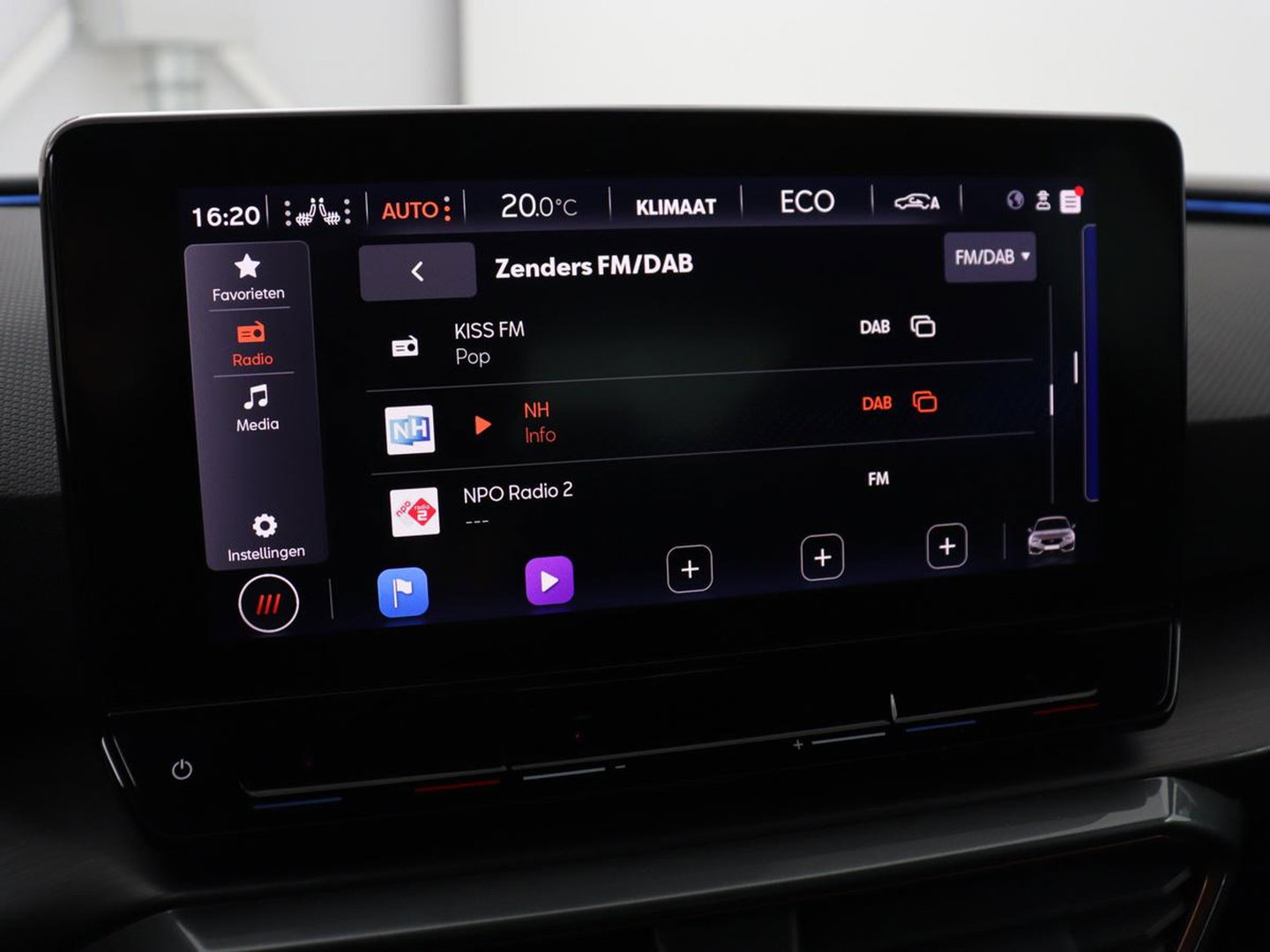 CUPRA Leon 1.4 eHybrid | SOH 90% | Carplay | Stoelverwarming | Adaptive cruise | Memory | Camera | Sfeerverlichting | Keyless | Sportstoelen | Navigatie | Full LED | Parkeerhulp | PHEV | Plug In