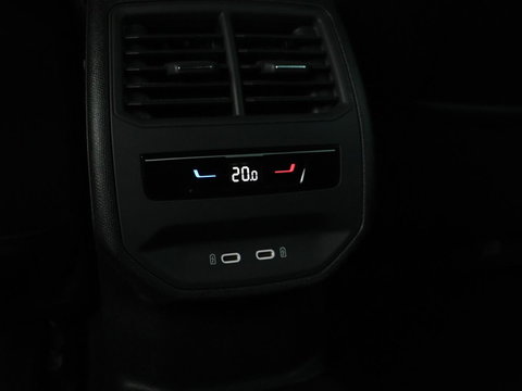 CUPRA Leon 1.4 eHybrid | SOH 90% | Carplay | Stoelverwarming | Adaptive cruise | Memory | Camera | Sfeerverlichting | Keyless | Sportstoelen | Navigatie | Full LED | Parkeerhulp | PHEV | Plug In