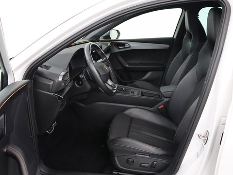 CUPRA Leon 1.4 eHybrid | SOH 90% | Carplay | Stoelverwarming | Adaptive cruise | Memory | Camera | Sfeerverlichting | Keyless | Sportstoelen | Navigatie | Full LED | Parkeerhulp | PHEV | Plug In