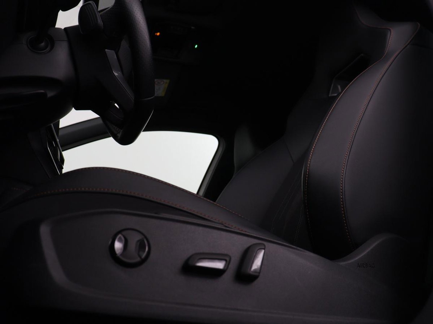 CUPRA Leon 1.4 eHybrid | SOH 90% | Carplay | Stoelverwarming | Adaptive cruise | Memory | Camera | Sfeerverlichting | Keyless | Sportstoelen | Navigatie | Full LED | Parkeerhulp | PHEV | Plug In