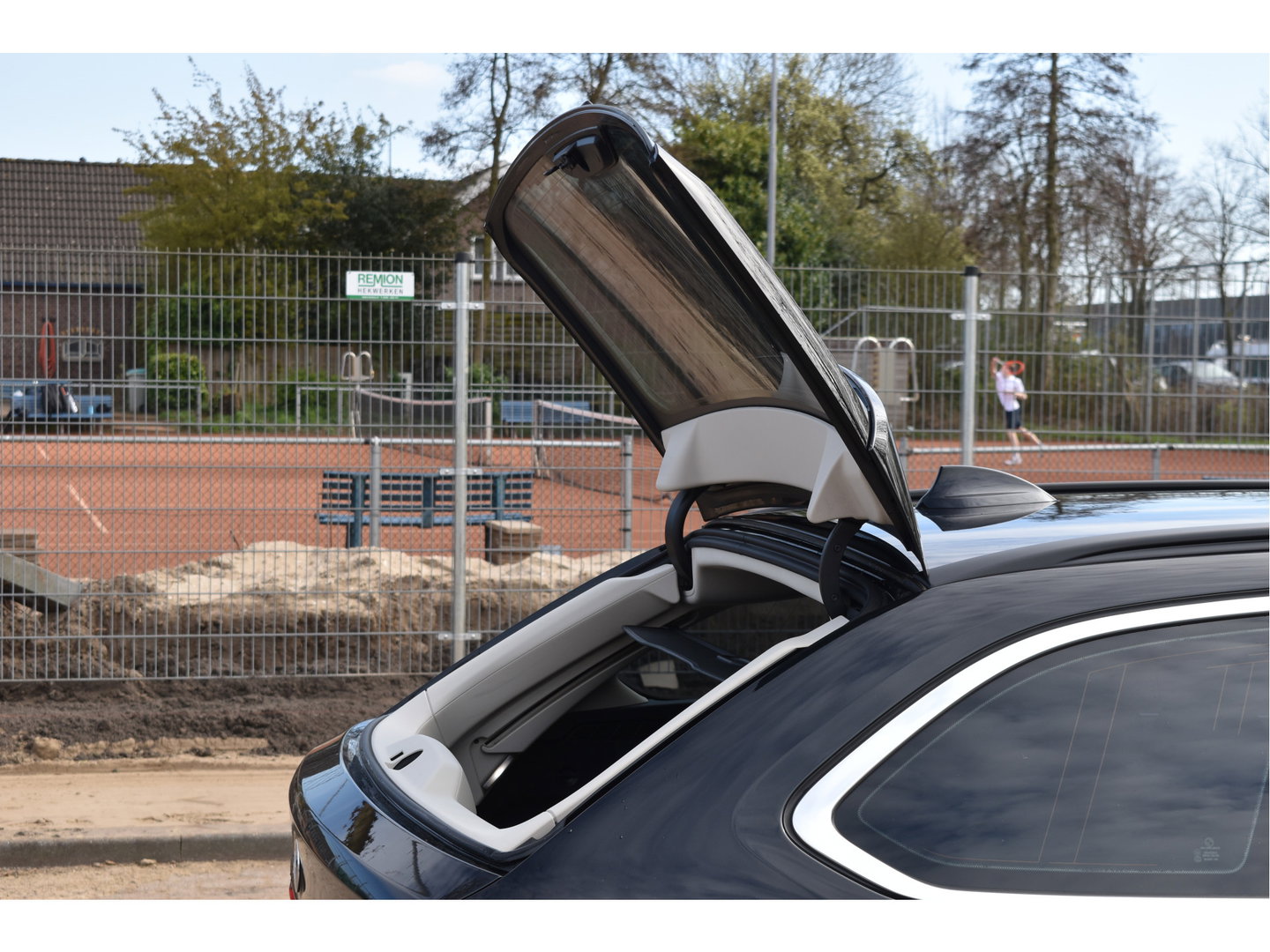 BMW 5 Serie Touring 520i Executive Edition Facelift | NL-Auto | Elekt.trekhaak | Historie | Carplay | Navi | DAB | Full LED | Zeer netjes