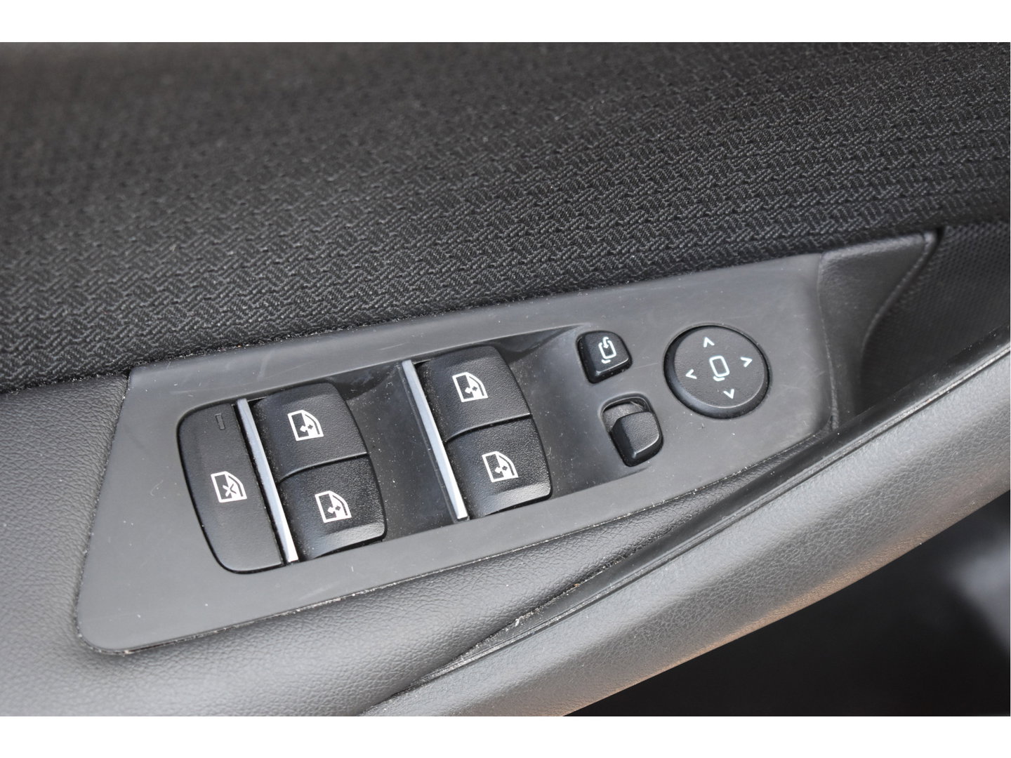 BMW 5 Serie Touring 520i Executive Edition Facelift | NL-Auto | Elekt.trekhaak | Historie | Carplay | Navi | DAB | Full LED | Zeer netjes