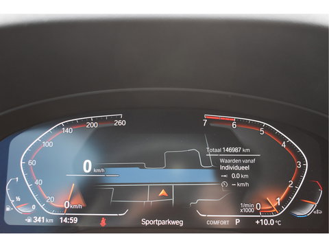 BMW 5 Serie Touring 520i Executive Edition Facelift | NL-Auto | Elekt.trekhaak | Historie | Carplay | Navi | DAB | Full LED | Zeer netjes