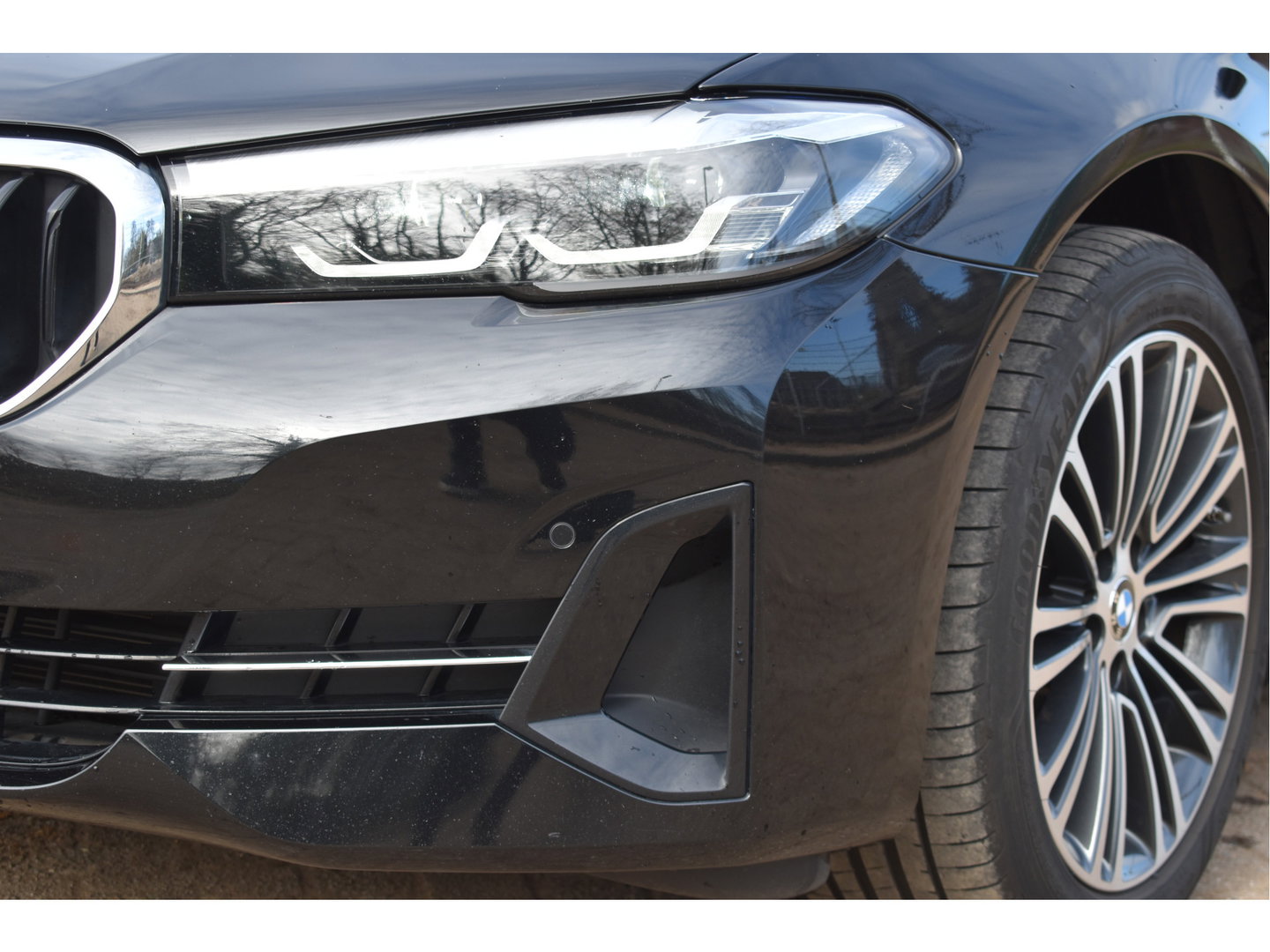 BMW 5 Serie Touring 520i Executive Edition Facelift | NL-Auto | Elekt.trekhaak | Historie | Carplay | Navi | DAB | Full LED | Zeer netjes