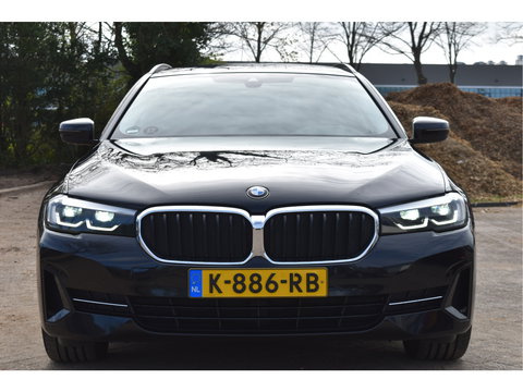 BMW 5 Serie Touring 520i Executive Edition Facelift | NL-Auto | Elekt.trekhaak | Historie | Carplay | Navi | DAB | Full LED | Zeer netjes