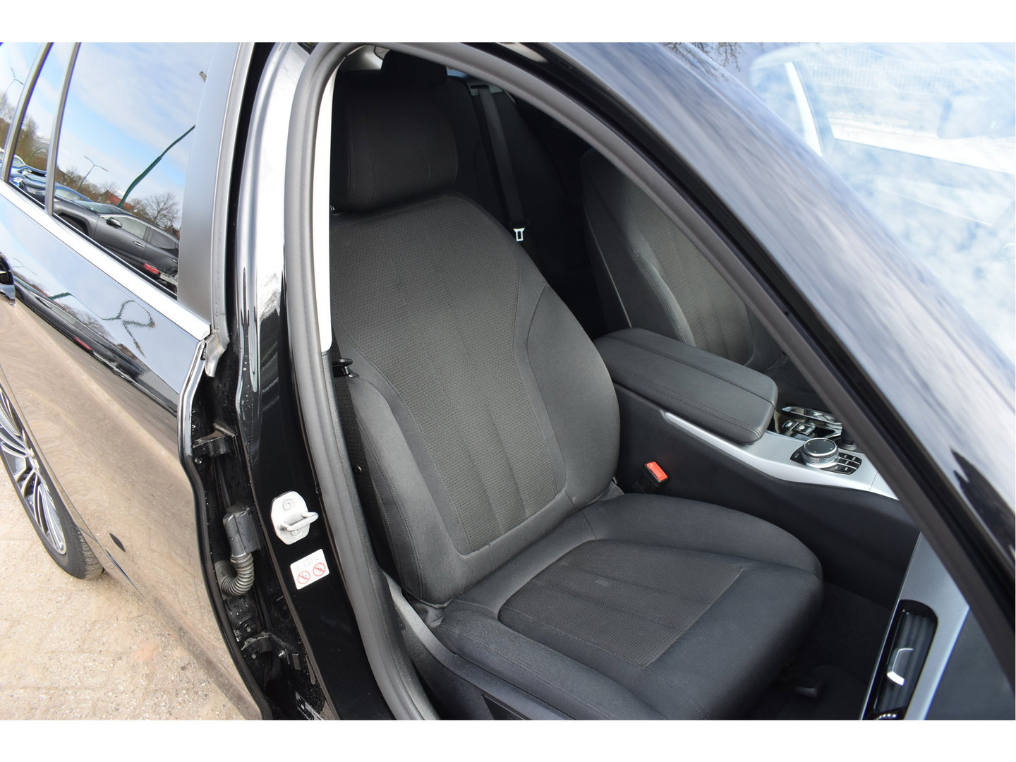 BMW 5 Serie Touring 520i Executive Edition Facelift | NL-Auto | Elekt.trekhaak | Historie | Carplay | Navi | DAB | Full LED | Zeer netjes