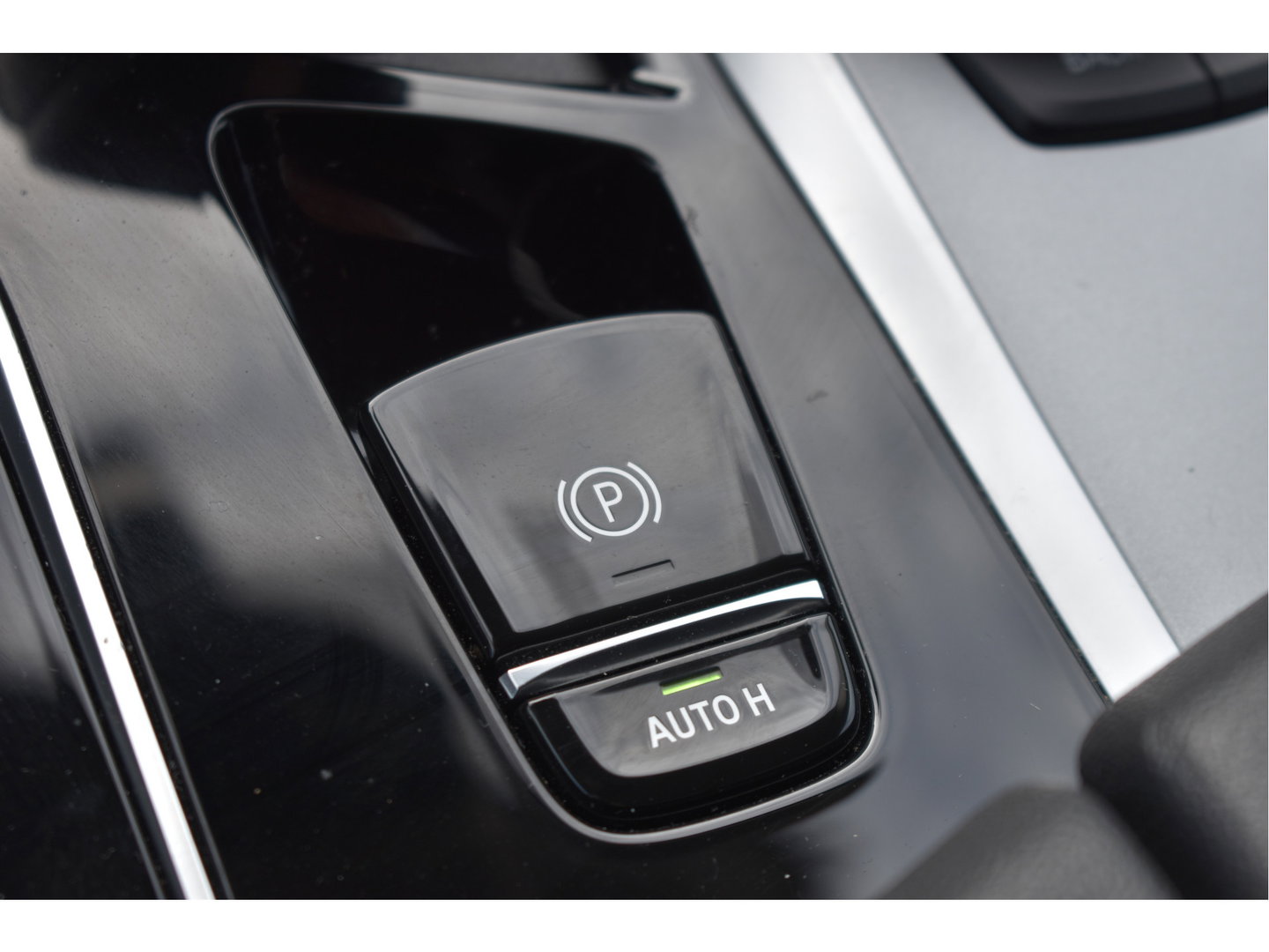 BMW 5 Serie Touring 520i Executive Edition Facelift | NL-Auto | Elekt.trekhaak | Historie | Carplay | Navi | DAB | Full LED | Zeer netjes