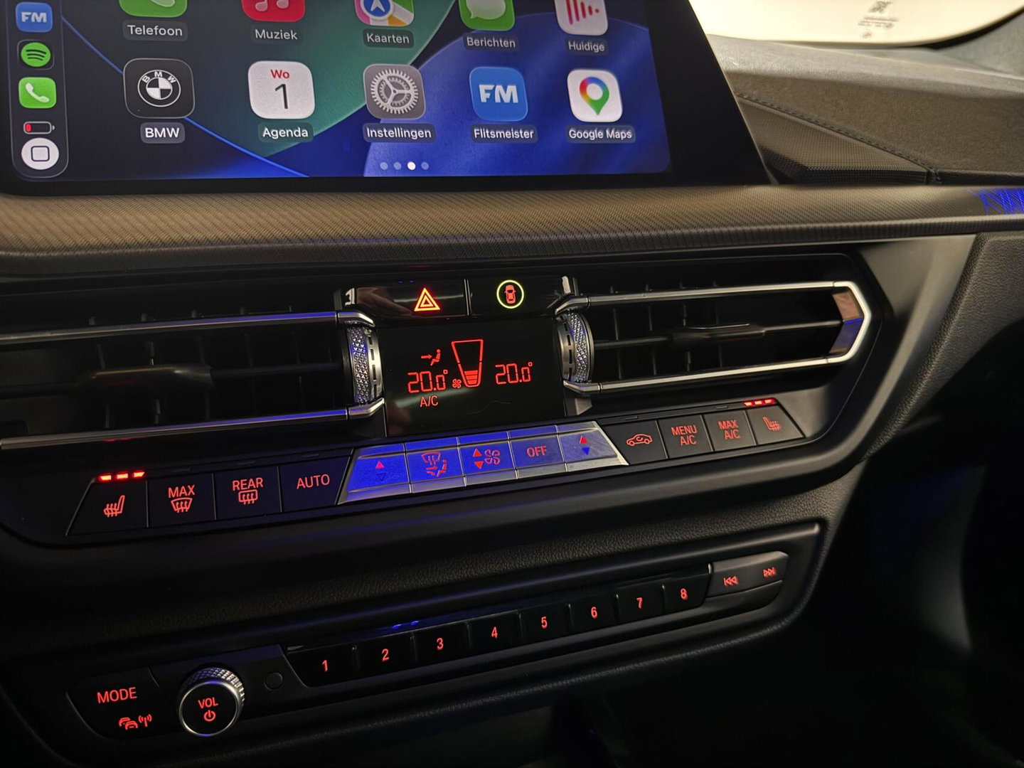 BMW 1 Serie 118i M-Sport Pano H/K Leer Sfeer Carplay NAP