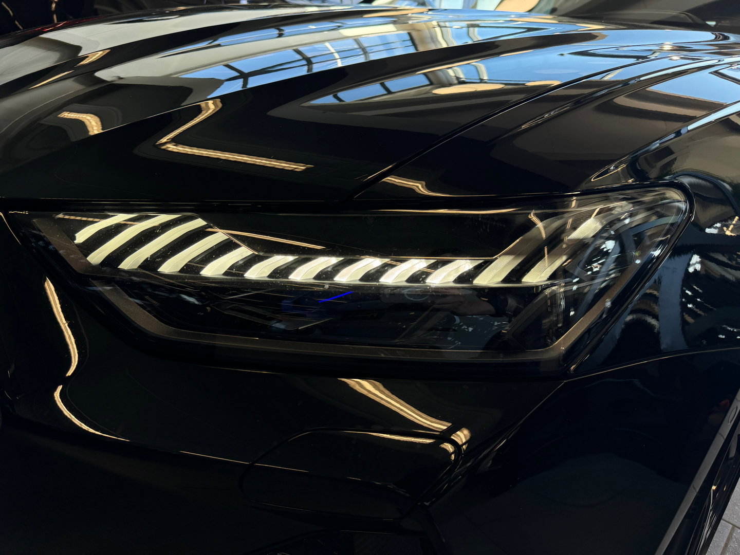 Audi RS6 Avant 4.0 TFSI quattro Pano|Ceramic|Carbon|B&O 3D