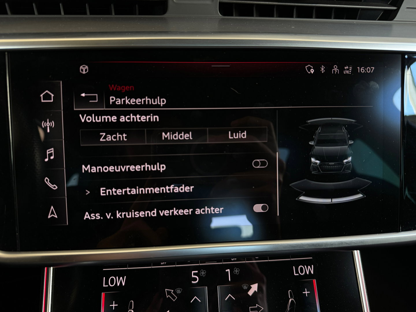 Audi RS6 Avant 4.0 TFSI quattro Pano|Ceramic|Carbon|B&O 3D