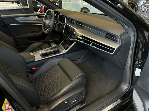 Audi RS6 Avant 4.0 TFSI quattro Pano|Ceramic|Carbon|B&O 3D
