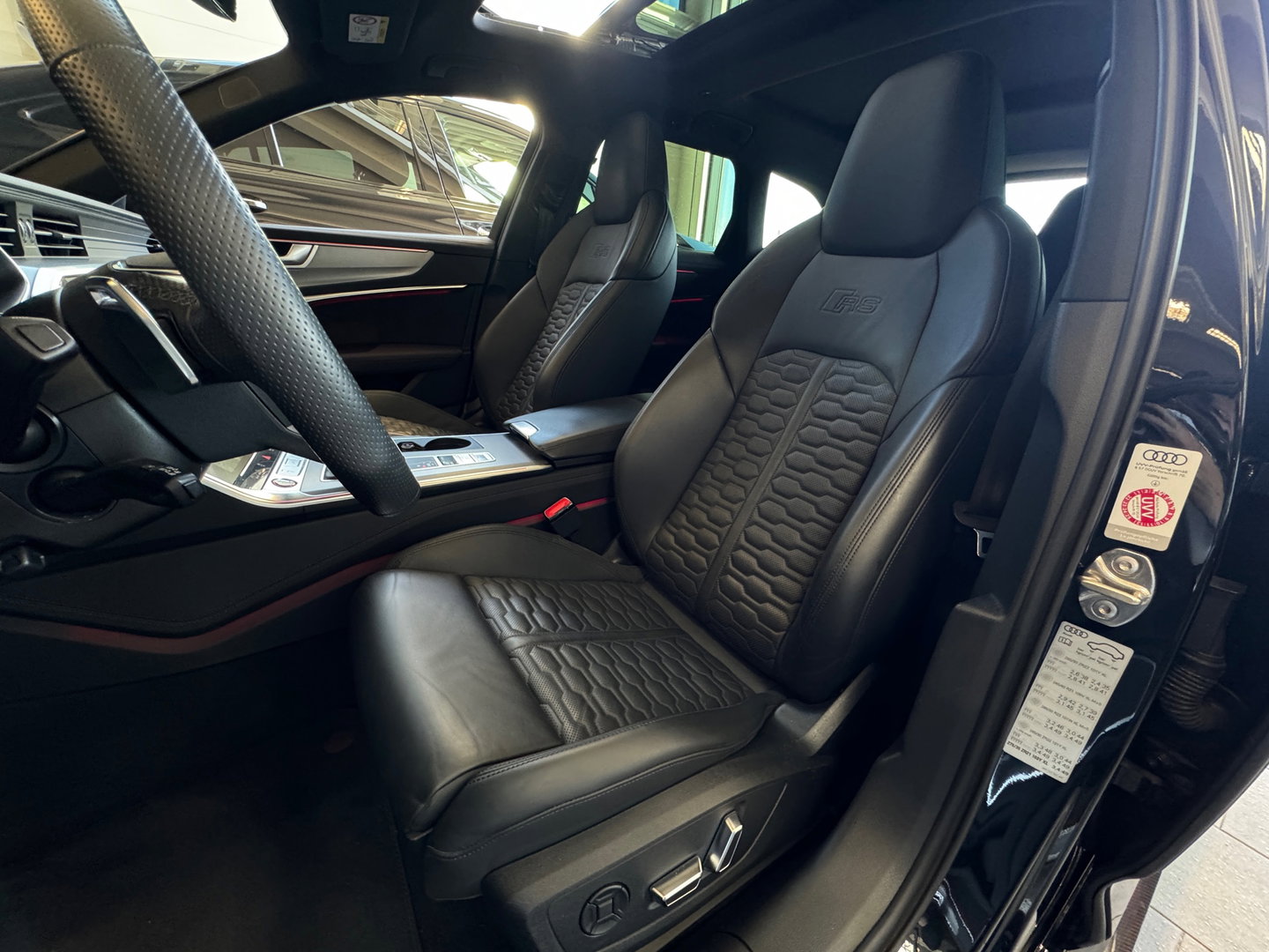 Audi RS6 Avant 4.0 TFSI quattro Pano|Ceramic|Carbon|B&O 3D