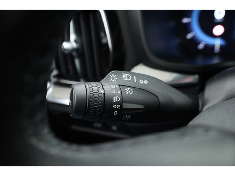 Volvo V60 2.0 T6 Plug-in hybrid AWD Plus Bright | Pilot Ass. | Blis | H&K | Elek. stoel met mem. | Stuur- & 4x stoelverw. |