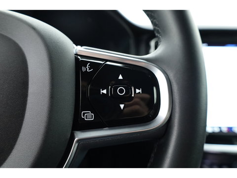 Volvo V60 2.0 T6 Plug-in hybrid AWD Plus Bright | Pilot Ass. | Blis | H&K | Elek. stoel met mem. | Stuur- & 4x stoelverw. |