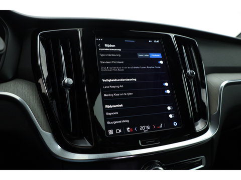 Volvo V60 2.0 T6 Plug-in hybrid AWD Plus Bright | Pilot Ass. | Blis | H&K | Elek. stoel met mem. | Stuur- & 4x stoelverw. |
