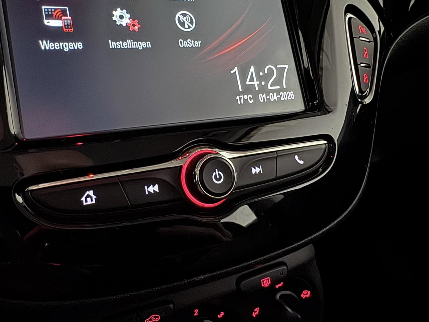 Opel Corsa 1.0 Turbo Navi Cruise PDC 90PK NAP