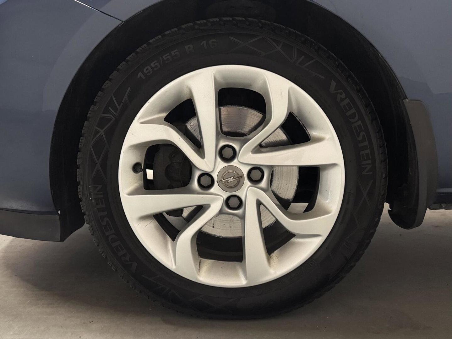 Opel Corsa 1.0 Turbo Navi Cruise PDC 90PK NAP