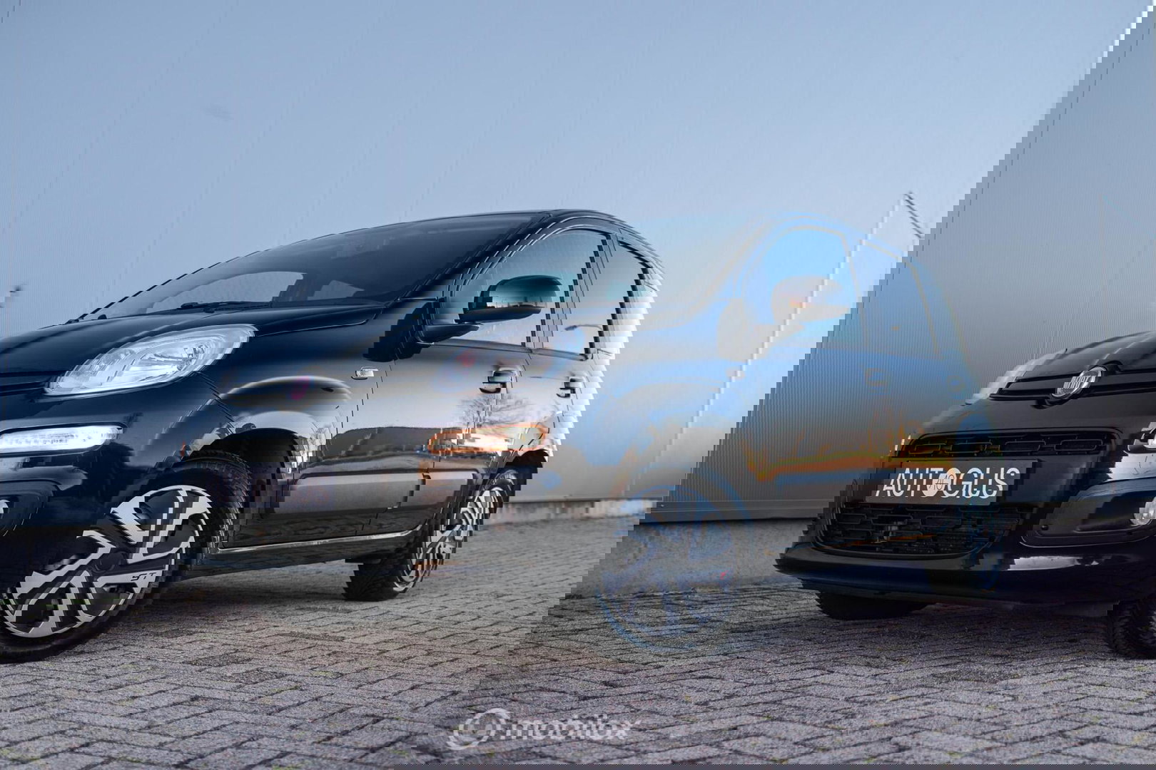 Fiat Panda 0.9 TwinAir Lounge | Airco | Elek ramen | Getint Glas | NAP NL auto |