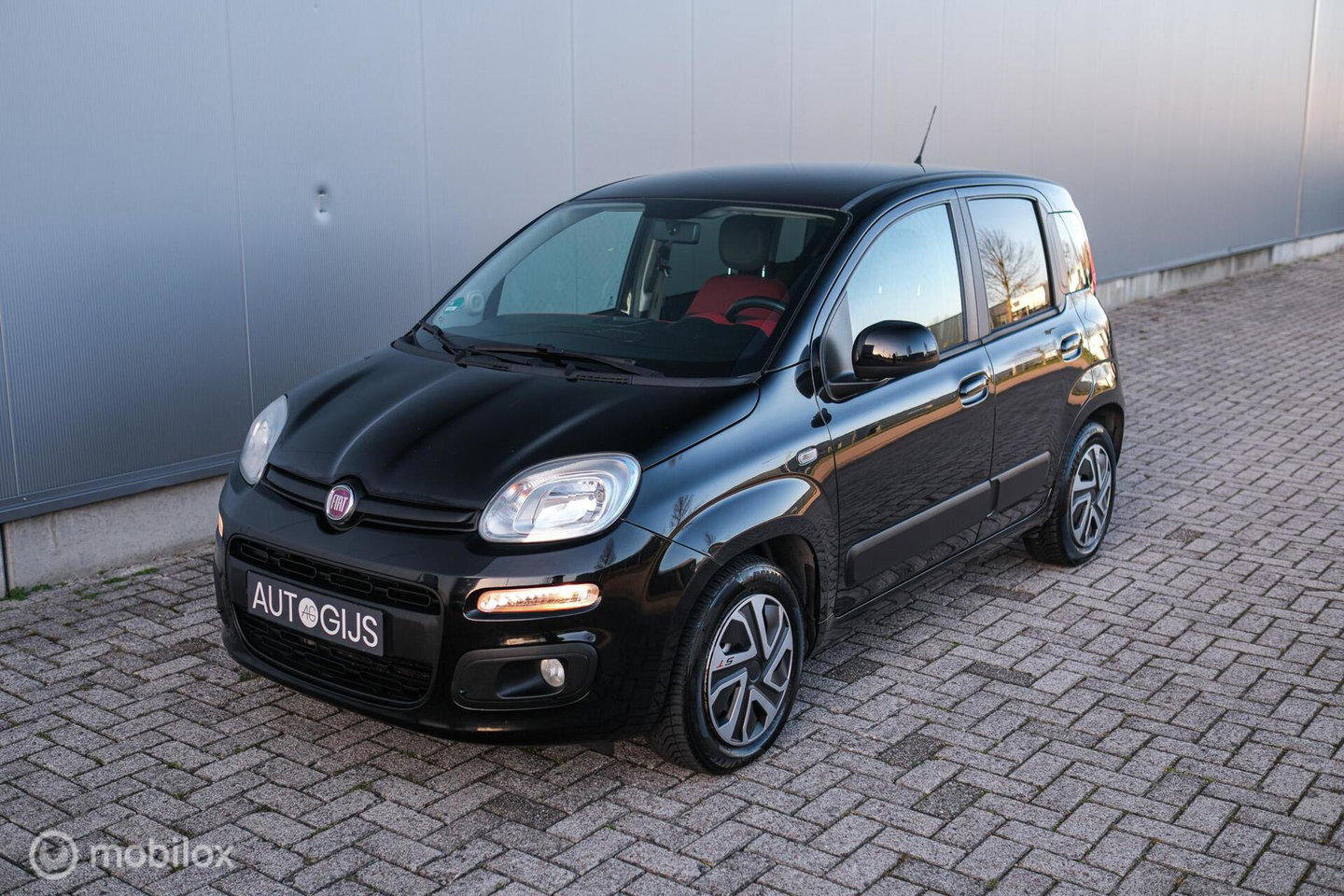 Fiat Panda 0.9 TwinAir Lounge | Airco | Elek ramen | Getint Glas | NAP NL auto |