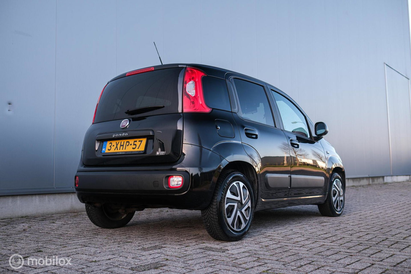 Fiat Panda 0.9 TwinAir Lounge | Airco | Elek ramen | Getint Glas | NAP NL auto |