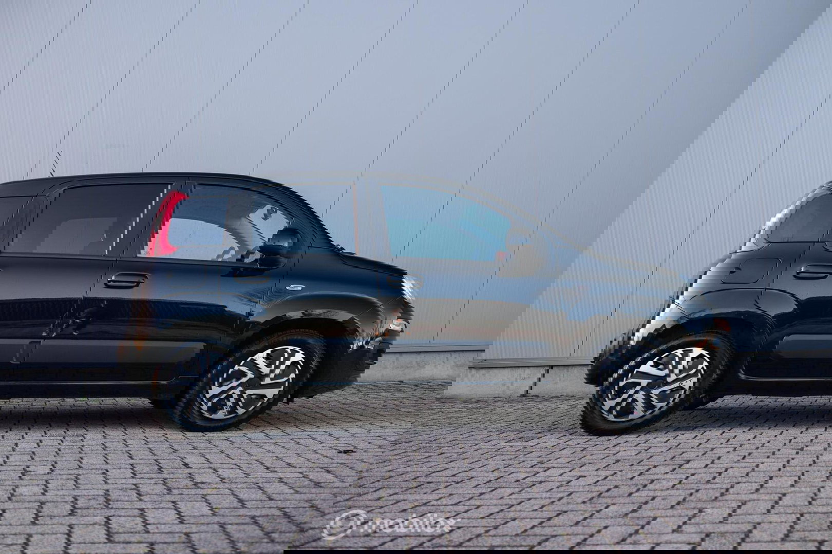 Fiat Panda 0.9 TwinAir Lounge | Airco | Elek ramen | Getint Glas | NAP NL auto |