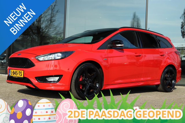 Ford Focus - WAGON 1.5 150PK RED EDITION ST-LINE | CARPLAY | PDC | PRIVACY | SPORTUITLAAT