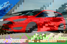 Ford Focus - WAGON 1.5 150PK RED EDITION ST-LINE | CARPLAY | PDC | PRIVACY | SPORTUITLAAT