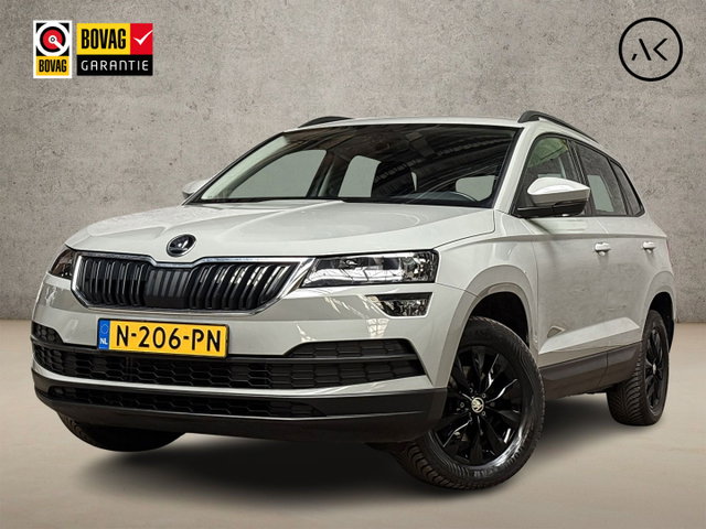 Škoda Karoq - 1.5 TSI ACT Sport 150Pk Automaat (APPLE CARPLAY, GROOT NAVI, CLIMATE, KEYLESS, SPORTSTOELEN, CRUISE, PARKEERSENSOREN, NIEUWE APK, NIEUWSTAAT)