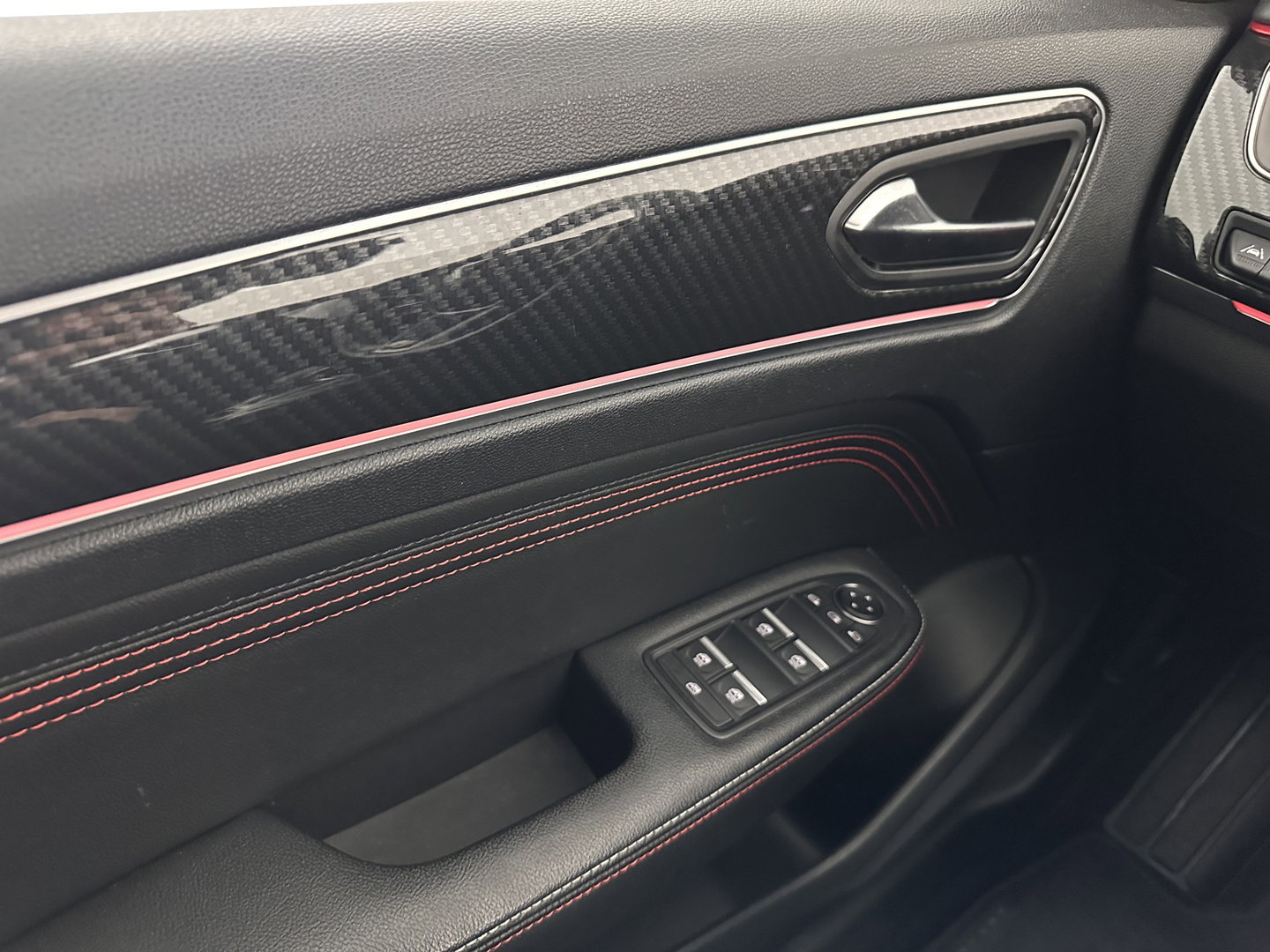 Renault Arkana 1.6 E-Tech Hybrid 145 Renault-Sport Line (INCL-BTW) Aut. *PANO | LEATHER | FULL-LED | BLINDSPOT | CAMERA | HEATED-SPORTSEATS | KEYLESS | AMBIENTLIGHT | DIGI-COCKPIT | PRIVACY-GLASS | NAVI-FULLMAP | ECC | ADAPTIVE-CRUISE | PDC | 18"*